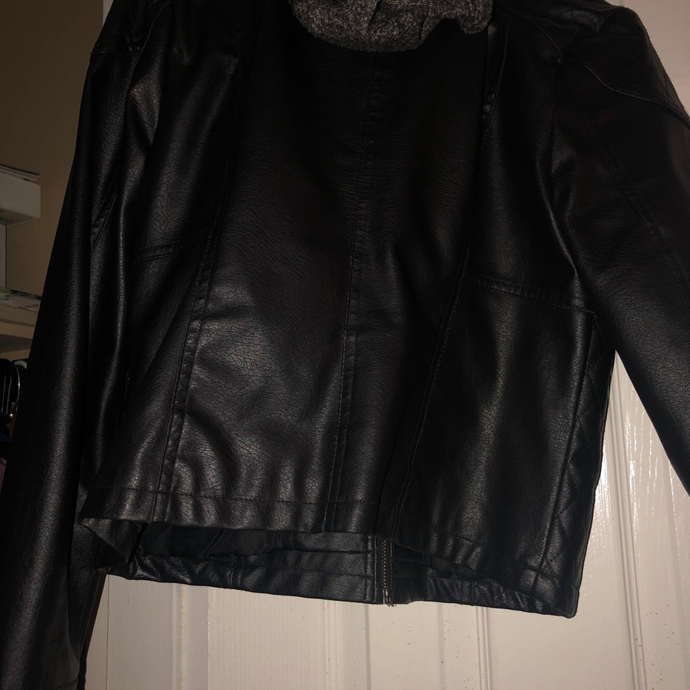 Jacket - Picture 2 of 2